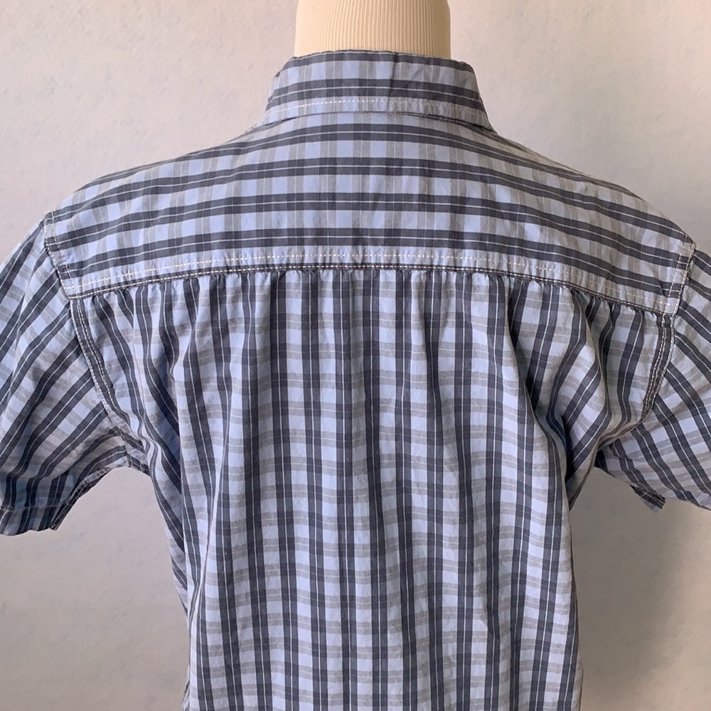Hollister Plaid Button Down Short Sleeve Shirt - Picture 6 of 10